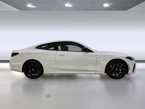 Used 2026 BMW 430i Coupe w/ M Sport Package RWD image 7