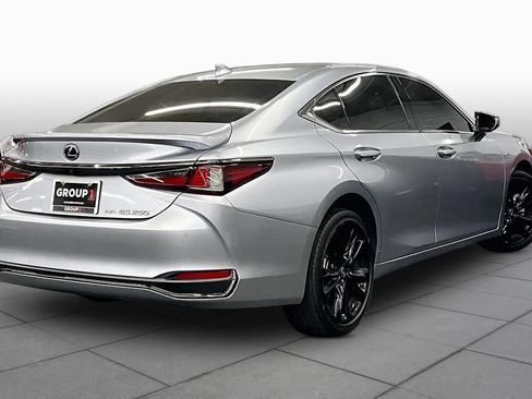 Used 2022 Lexus ES 250 F Sport w/ Accessory Package AWD/4WD image 13