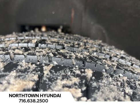 Used 2019 Chevrolet Tahoe Premier w/ RST Edition image 12