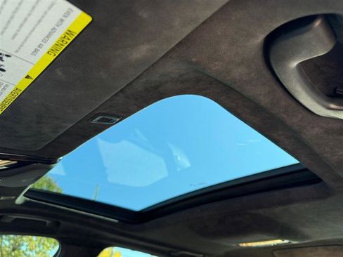 Used 2022 BMW M5 w/ Competition Package image 19