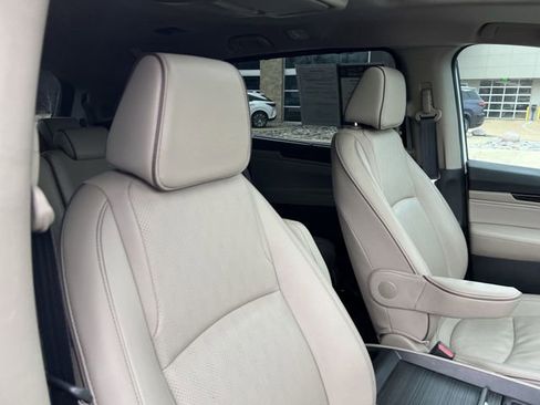 Used 2024 Honda Odyssey Elite image 24