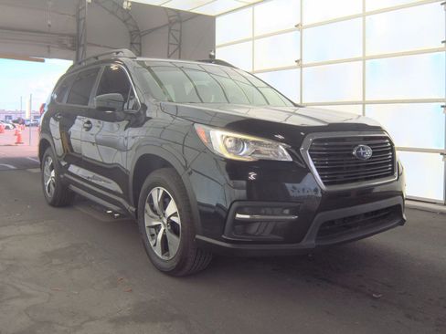 Used 2022 Subaru Ascent Premium AWD/4WD image 6