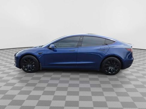 Used 2022 Tesla Model 3 Long Range AWD/4WD image 5