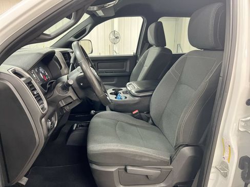 Used 2022 RAM 3500 Tradesman AWD/4WD image 13