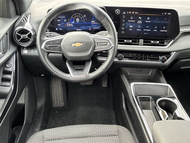 Used 2025 Chevrolet Equinox LT FWD image 12