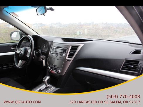 Used 2010 Subaru Outback 2.5i Premium AWD/4WD image 21