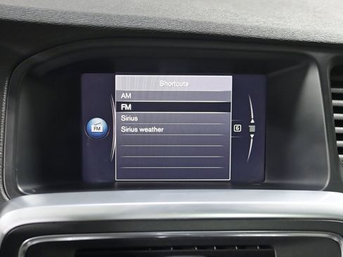 Used 2018 Volvo V60 T5 Cross Country w/ Convenience Package AWD/4WD image 19