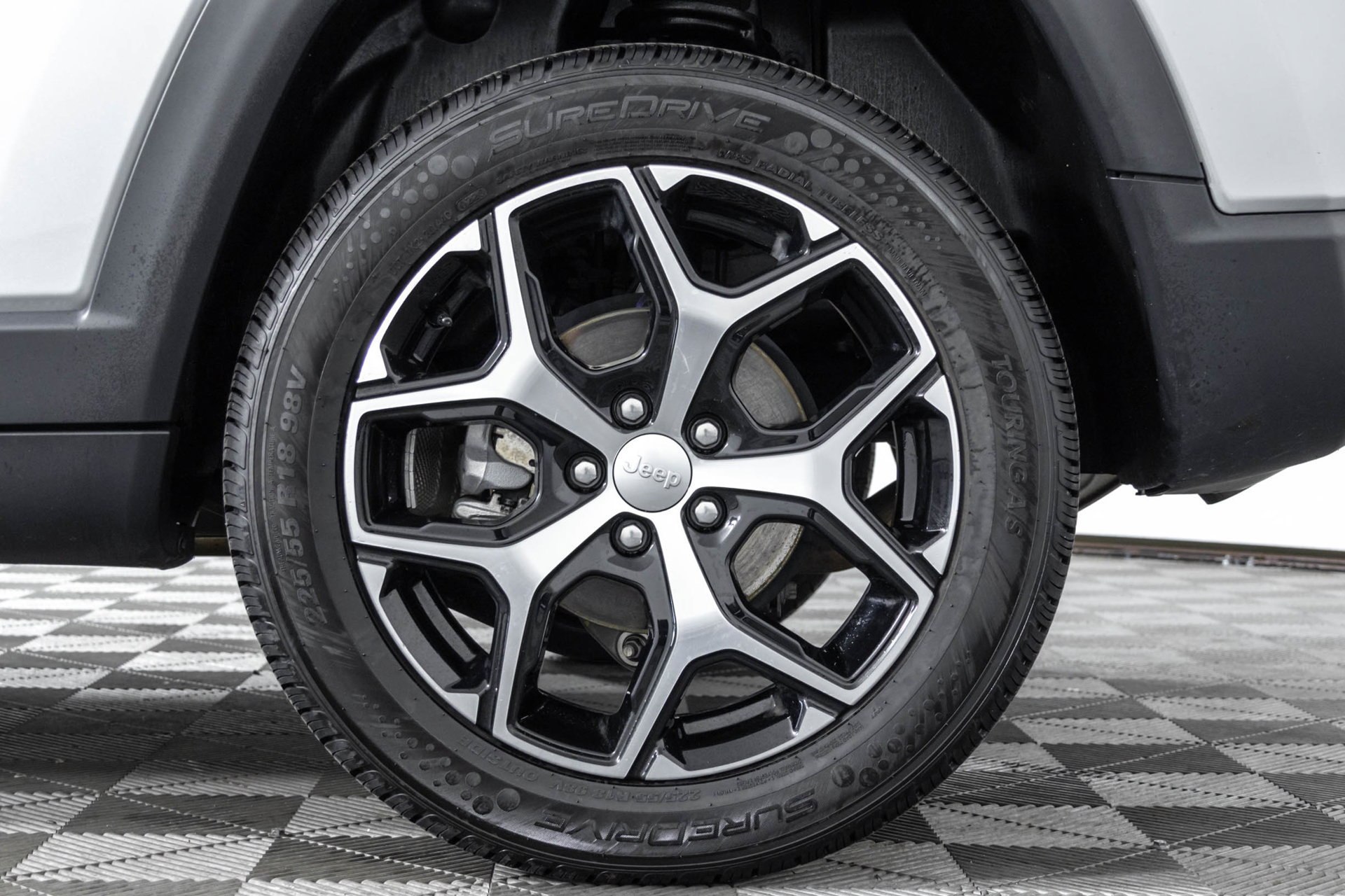 Used 2024 Jeep Compass Limited AWD/4WD image 44