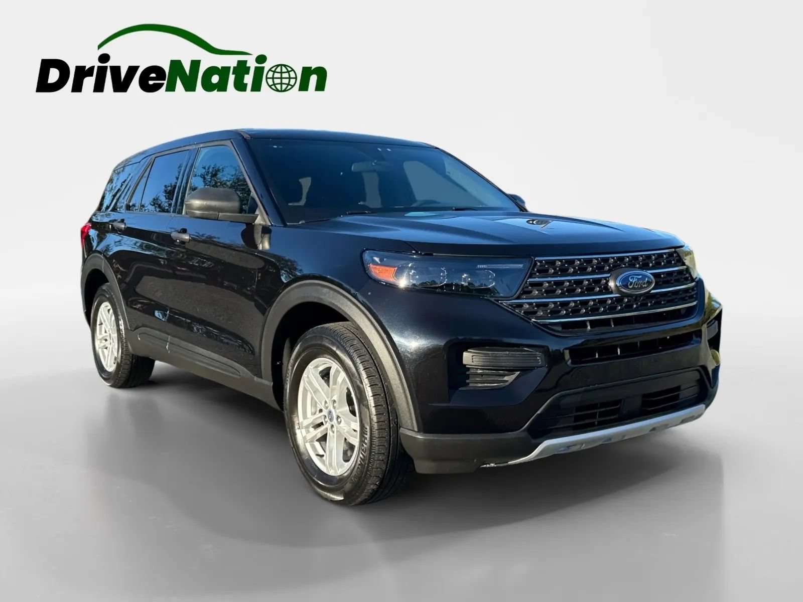 Used 2024 Ford Explorer 4WD Police Interceptor image 3