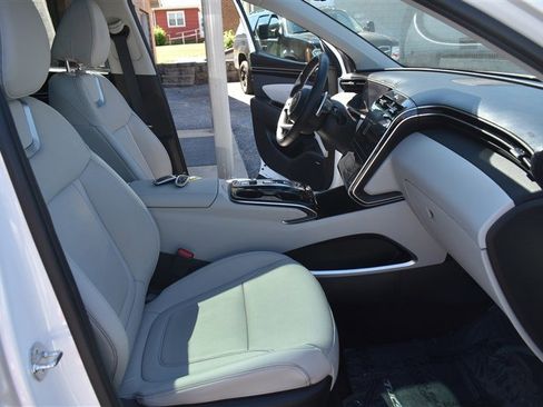 Used 2023 Hyundai Tucson Limited w/ Cargo Package AWD/4WD image 33