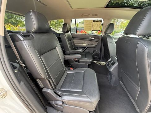 Used 2022 Volkswagen Atlas SE FWD image 38