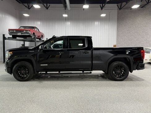 Certified 2025 GMC Sierra 1500 Elevation w/ Max Trailering Package AWD/4WD image 2