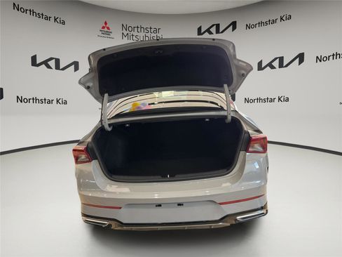 Used 2023 Kia K5 GT-Line image 7