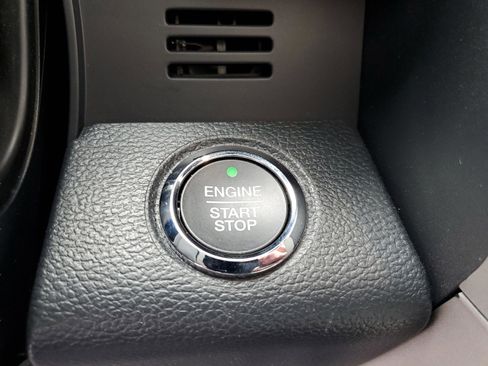 Certified 2022 Ford F350 Lariat w/ Black Appearance Package AWD/4WD image 29