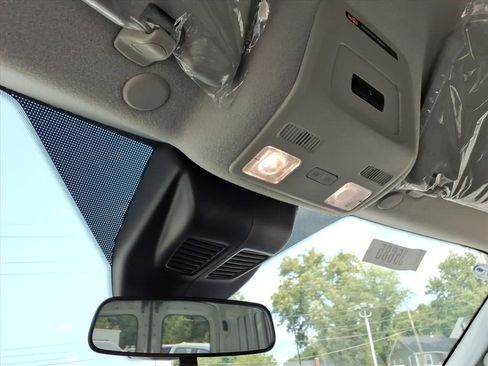 New 2025 Ford Transit 250 148 Medium Roof Extended AWD image 19