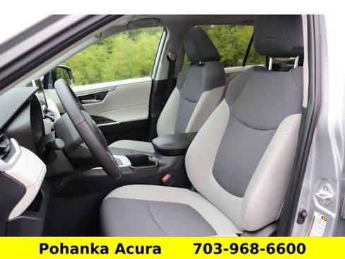 Used 2024 Toyota RAV4 XLE w/ Convenience Package AWD/4WD image 23