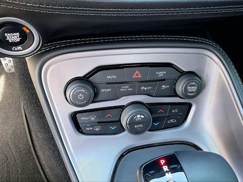 Used 2023 Dodge Challenger R/T w/ Plus Package image 33