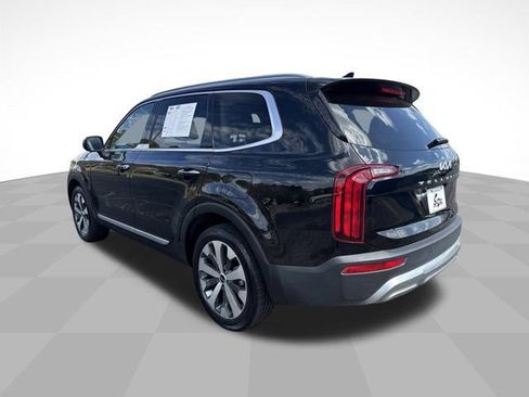 Used 2022 Kia Telluride S FWD image 7
