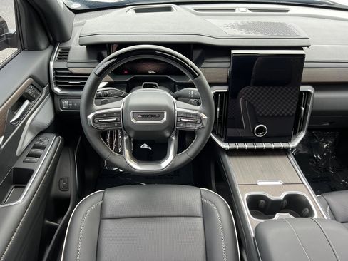 Used 2024 GMC Acadia Denali w/ Super Cruise Package image 24