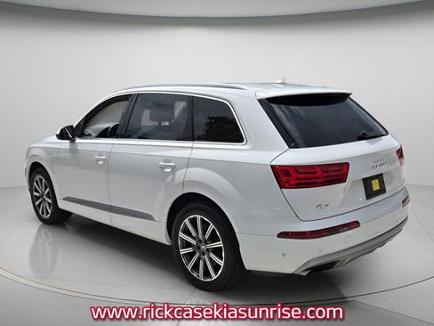 Used 2019 Audi Q7 2.0T Premium Plus AWD/4WD image 8