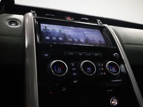Used 2019 Land Rover Discovery HSE Luxury AWD/4WD image 27