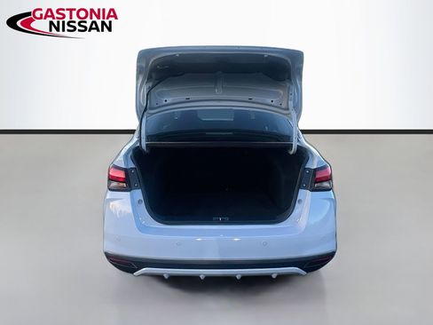 Used 2024 Nissan Versa SR w/ Electronics Package image 34