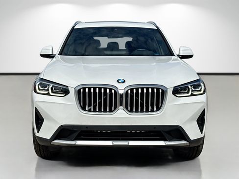 Used 2024 BMW X3 xDrive30i w/ Premium Package AWD/4WD image 8