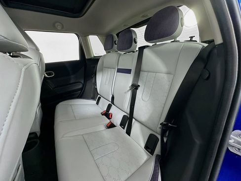 Certified 2025 MINI Cooper S image 17