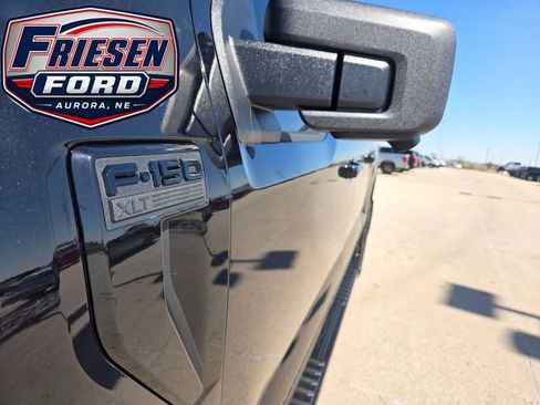 Used 2024 Ford F150 XLT w/ XLT Black Appearance Package AWD/4WD image 11