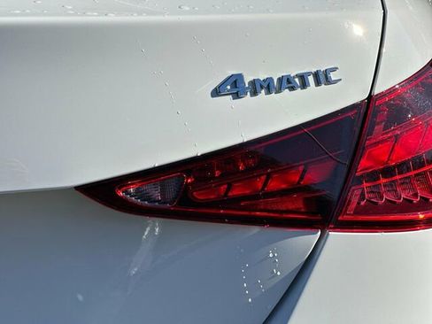 Used 2025 Mercedes-Benz C 300 4MATIC Sedan image 33