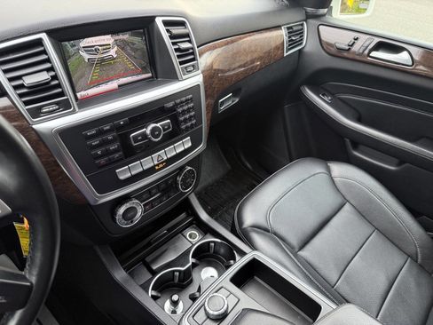 Used 2013 Mercedes-Benz ML 350 ML 350 4MATIC AWD 4dr SUV image 17