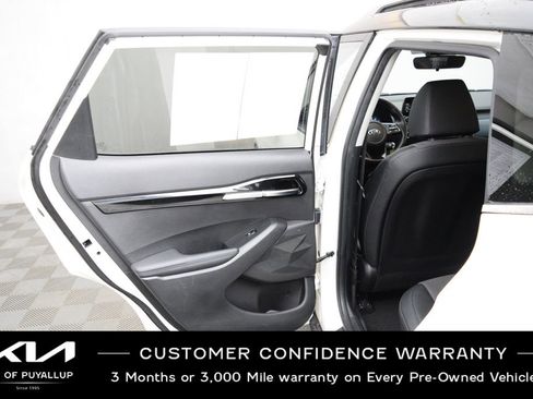 Used 2021 Kia Seltos S AWD/4WD image 11