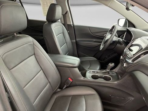 Used 2018 Chevrolet Equinox Premier image 14