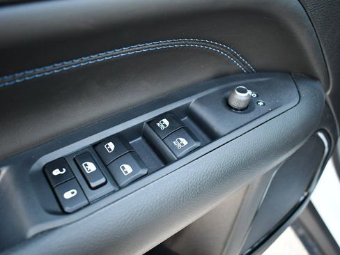 New 2026 Jeep Compass Latitude image 14