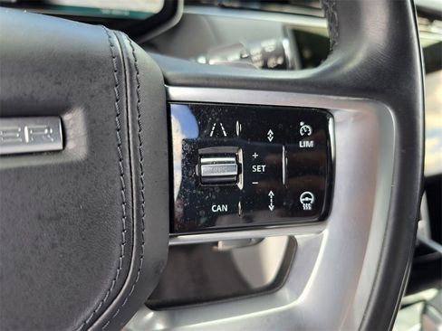 Used 2024 Land Rover Range Rover SE image 24