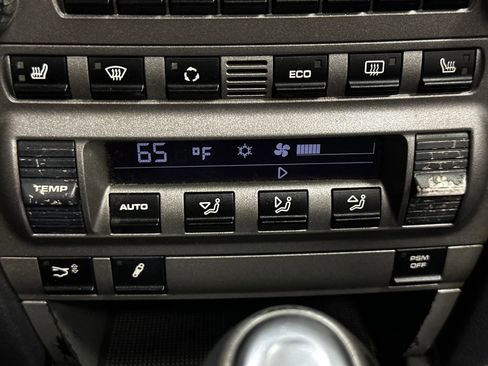 Used 2006 Porsche 911 Carrera 4 image 39