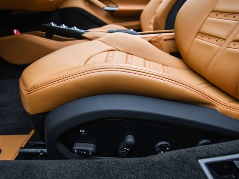 Certified 2021 Ferrari F8 Tributo image 45