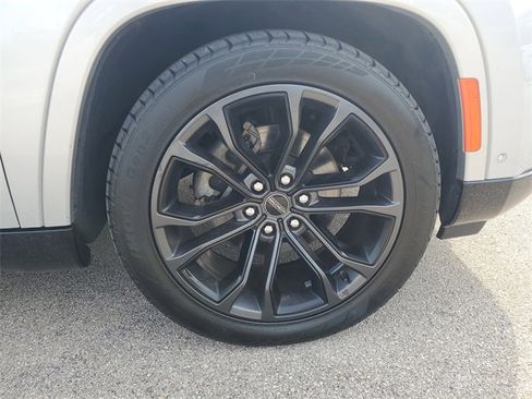 Used 2024 Jeep Grand Wagoneer L Series II w/ Quick Order Packagew 28T image 6