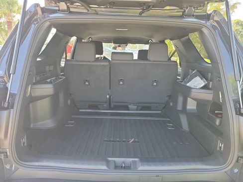 New 2026 Toyota 4Runner SR5 AWD/4WD image 29