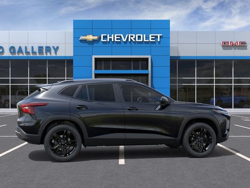 New 2026 Chevrolet Trax ACTIV w/ Driver Confidence Package FWD image 6