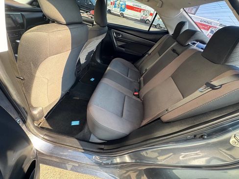 Used 2019 Toyota Corolla LE image 19