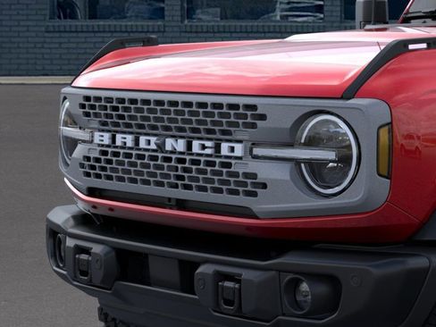 New 2026 Ford Bronco Badlands image 19
