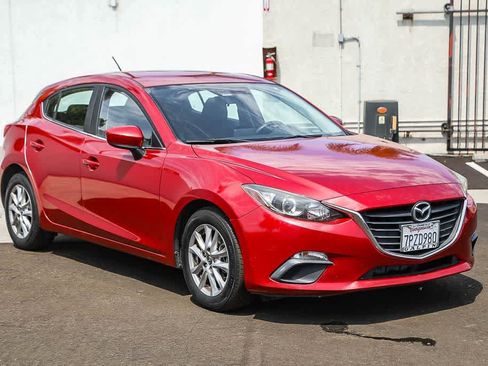 Used 2016 MAZDA MAZDA3 i Sport w/ Preferred Equipment Package FWD image 3