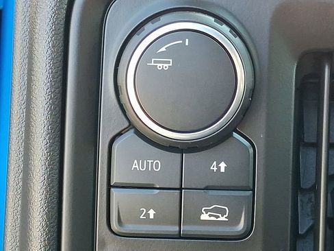 Used 2025 Chevrolet Silverado 1500 Custom w/ Turbomax Blackout Package image 23