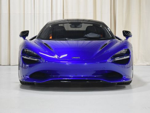 Used 2024 McLaren 750S Spider RWD image 10