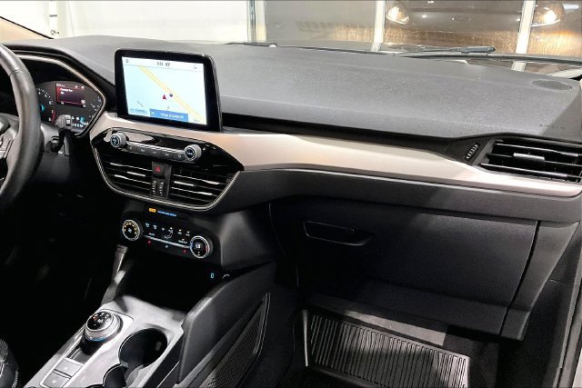 Used 2020 Ford Escape SEL AWD/4WD image 35