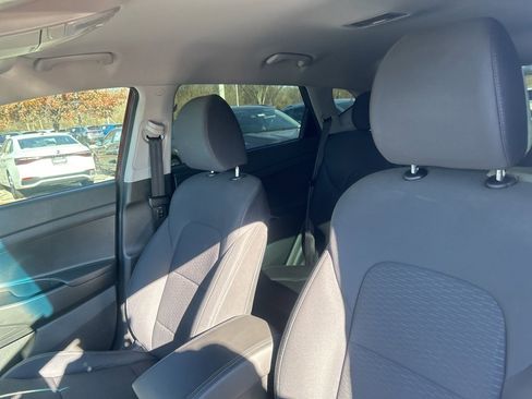 Used 2020 Hyundai Tucson SE image 25