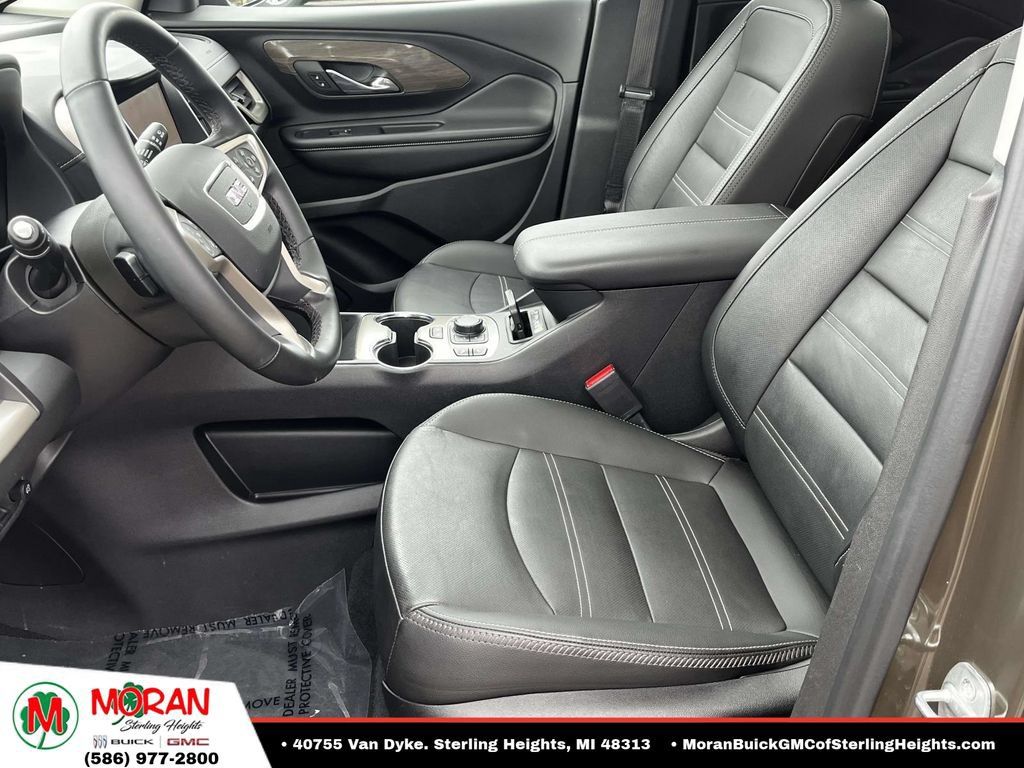 Certified 2023 GMC Terrain Denali w/ Denali Premium Package AWD/4WD image 20