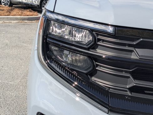 Certified 2025 Ford Expedition Max Active image 12