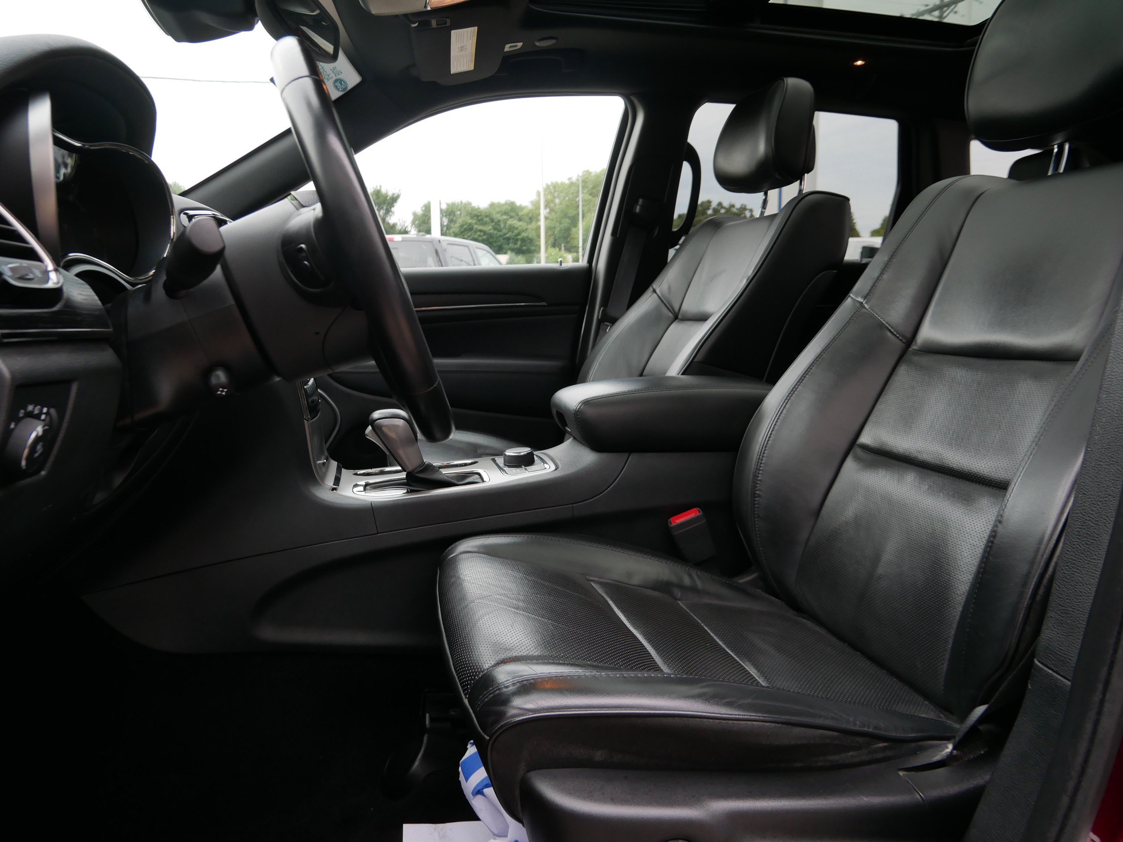 Used 2019 Jeep Grand Cherokee High Altitude AWD/4WD image 4